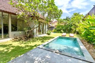 Mantra Dom Villa 3 Bedrooms - Canggu - 0