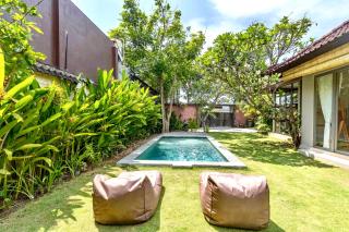 Mantra Dom Villa 3 Bedrooms - Canggu - 8