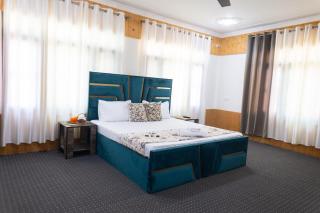 The Kashmir Haven - 1