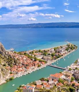 Apartment Deluxe Omiš - Omiš - 2