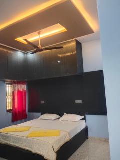 Varsha Homestay - New Hampi - 1