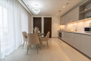 Modern 1BR in Creek Vistas Grande, Burj Khalifa View - 7