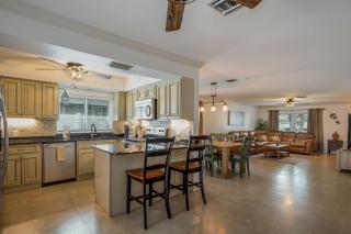 Gone Coastal - Naples - 4