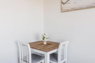 Hancock Viewpoint - Resort-Style Simplicity - 2