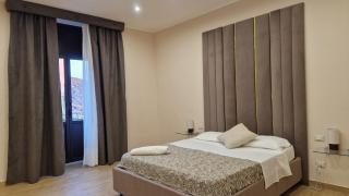 Toledo House - Catania - 8