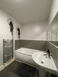 Birmingham city centre apartment - 3