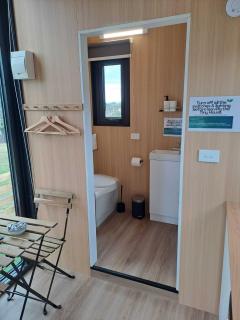 Bruce Farm Alpaca Cabin 4 by Tiny Away - Balclutha - 2