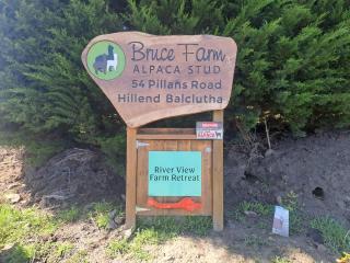 Bruce Farm Alpaca Cabin 4 by Tiny Away - Balclutha - 1