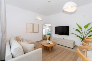 One Bedroom Apartment in Yas Island with Complimentary Yas Theme Park Tickets - Abu Dhabi - 8