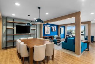 Everhome Suites Bastrop - Bastrop - 4
