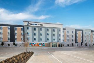 Everhome Suites Bastrop - Bastrop - 6