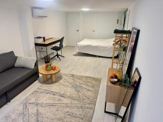 Tropical Garden Home - Cozy Ground Floor Stay - San Pedro del Pinatar - 4