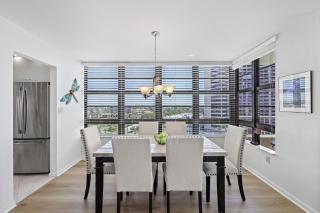 Two-balcony beachfront condo with pool/tennis/grills - 2