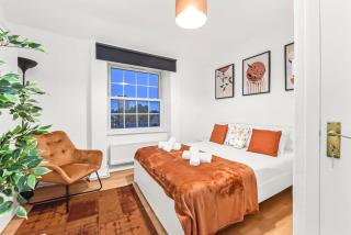 Cosy Cityscape Two Bed Apartment - Londra - 1