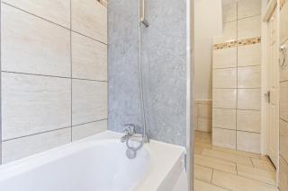 Susan's House - Nottingham - 1