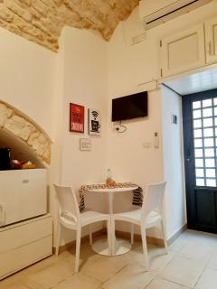 Room 20 - Piccola Camera in pietra bianca - Giovinazzo - 8