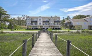 Saltwater - Pet friendly, Waterfront! - 8