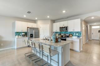 Modern Family Home with Patio and Yard in Cape Coral! - Cape Coral - 2
