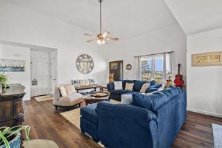 Salty Sea Lyons Landing - Pet friendly! - 2