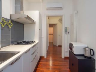 Lovely two-room apartment in Loreto - Milan - 1