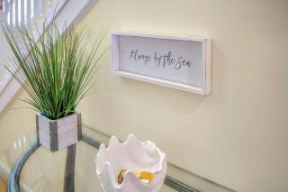 Sea La Vie - Duplex, Shared pool! - 7