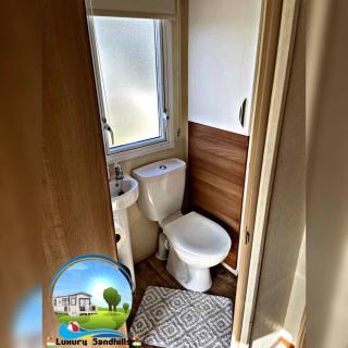 Luxury Sandhills Caravan Rental - Winthorpe - 0