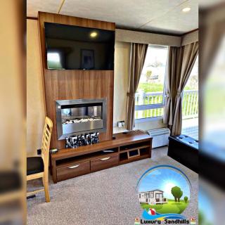 Luxury Sandhills Caravan Rental - Winthorpe - 7