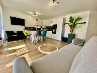 PGH N10-Terrasse, Parking Privé, 500m de la Plage - La Grande-Motte - 4