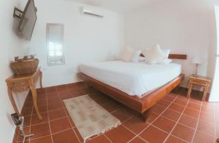 Quinta del Mar Crystal Beach - Tintipan Island - 7