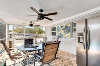 8 Mi to Sunset Beach Home with Large Patio and Pool! - 9