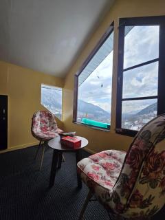 CLIFF COTTAGE PAHALGAM, KASHMIR - Batakūt - 8