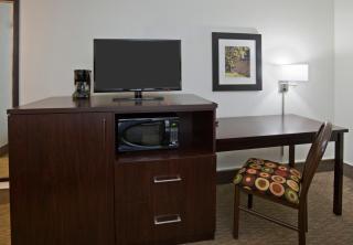 Fargo Inn and Suites - Fargo - 8