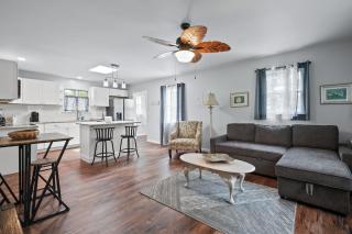 Serenity at Deep Hole Hideaway - Pet friendly! - Deep Hole - 4