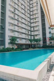 Centrio Tower Cozy Wi-Fi Netflix - Cagayan de Oro - 6