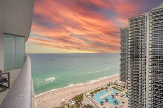 Stylish Apt - Beach View - Resort Access - Hollywood - 0