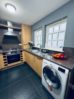 Queens Townhouse - 4 Bed - Whitehaven - 0
