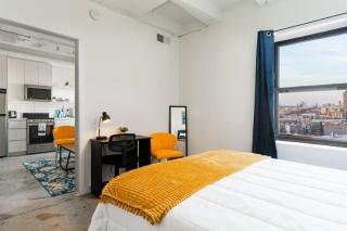 Regal Stylish Uptown Loft Beachfront RooftopWFHGym - Chicago - 2