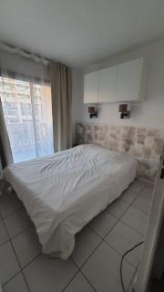 Appartement T2 bord de mer piscine 2025 - 7