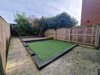 3 bedroom Home Near Centre by City SuperHost - 6