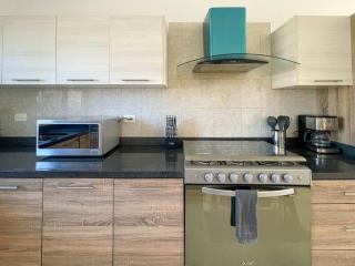 Prime Location at Cerritos GREAT PRICE #1800 - 7