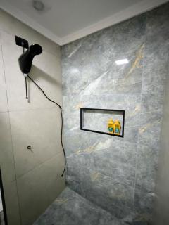 Grey Suite - Centro Ar Cond Wi-Fi TV Smart - Foz do Iguaçu - 3
