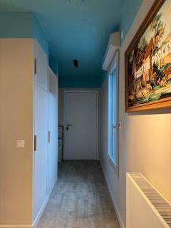 À deux pas du métro parisien - 2