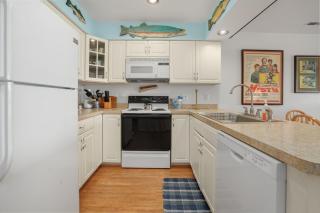 Stingray - Waterfront & waterside balcony! - 3