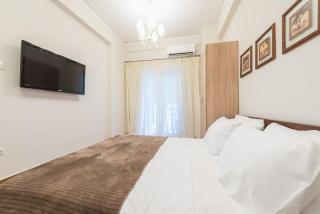 Home 7 Minutes Away From Stavros Niarhos - Atene - 9