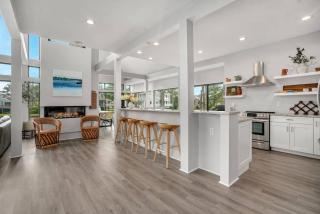 Sunrise Shore - Waterfront with private pool & hot tub! - 1