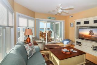 Sunset Bay Villa 116 - Waterfront with shared pool! - 2