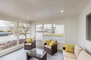 The Turtle Suite, Dolphin Suite, & Sea Horse Suite - 6
