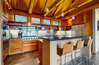 No-Bank Waterfront Stunner – Driftwood Compound on Fidalgo Island - Anacortes - 4