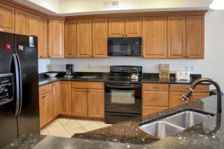 Sunset Bay Villa 212 - Pet friendly & waterfront view! - Chincoteague - 3
