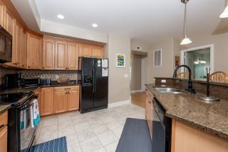Sunset Bay Villa 221 - Waterfront, Pool, Gym! - Chincoteague - 2